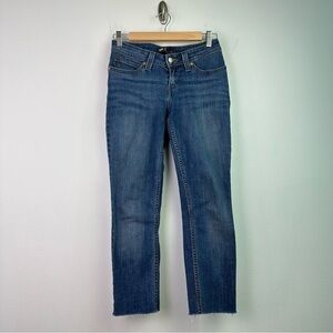 LEVI’S Bold Curve Low Rise Skinny Crop Jeans 28
